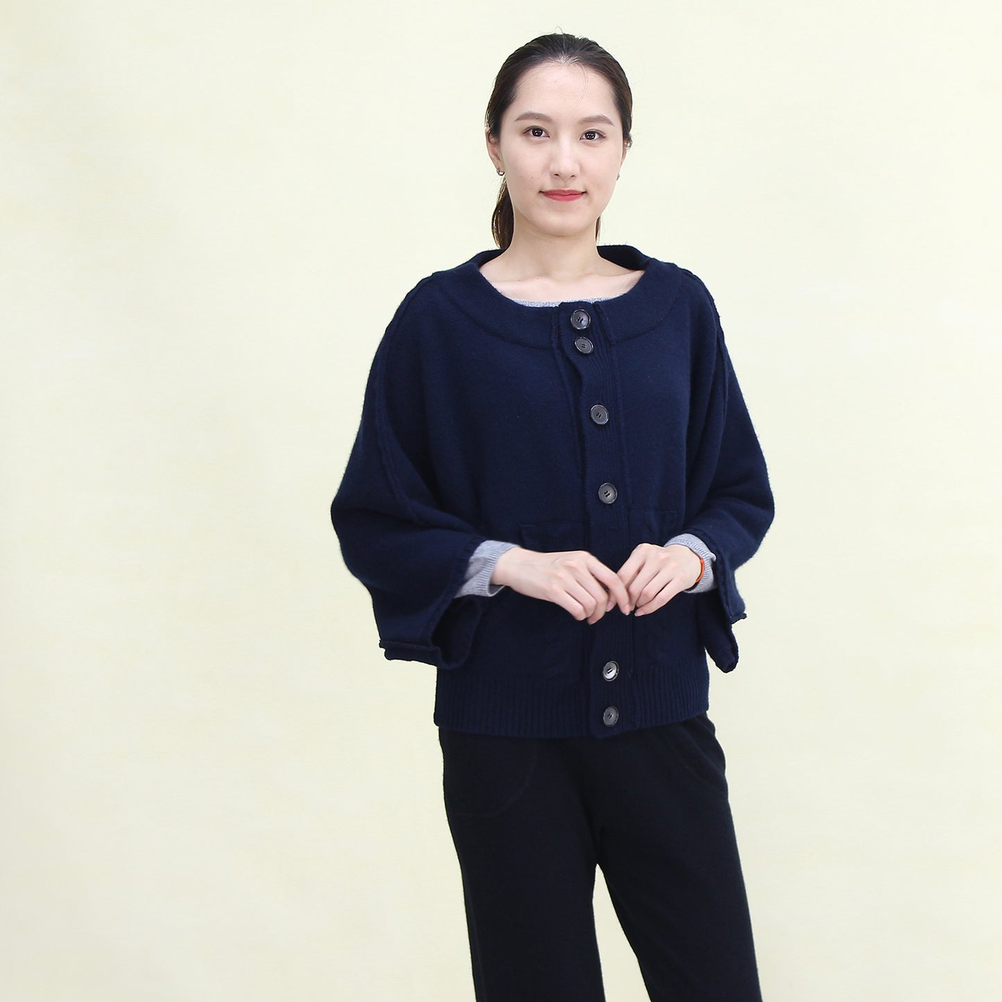 Women's cashmere cardigan