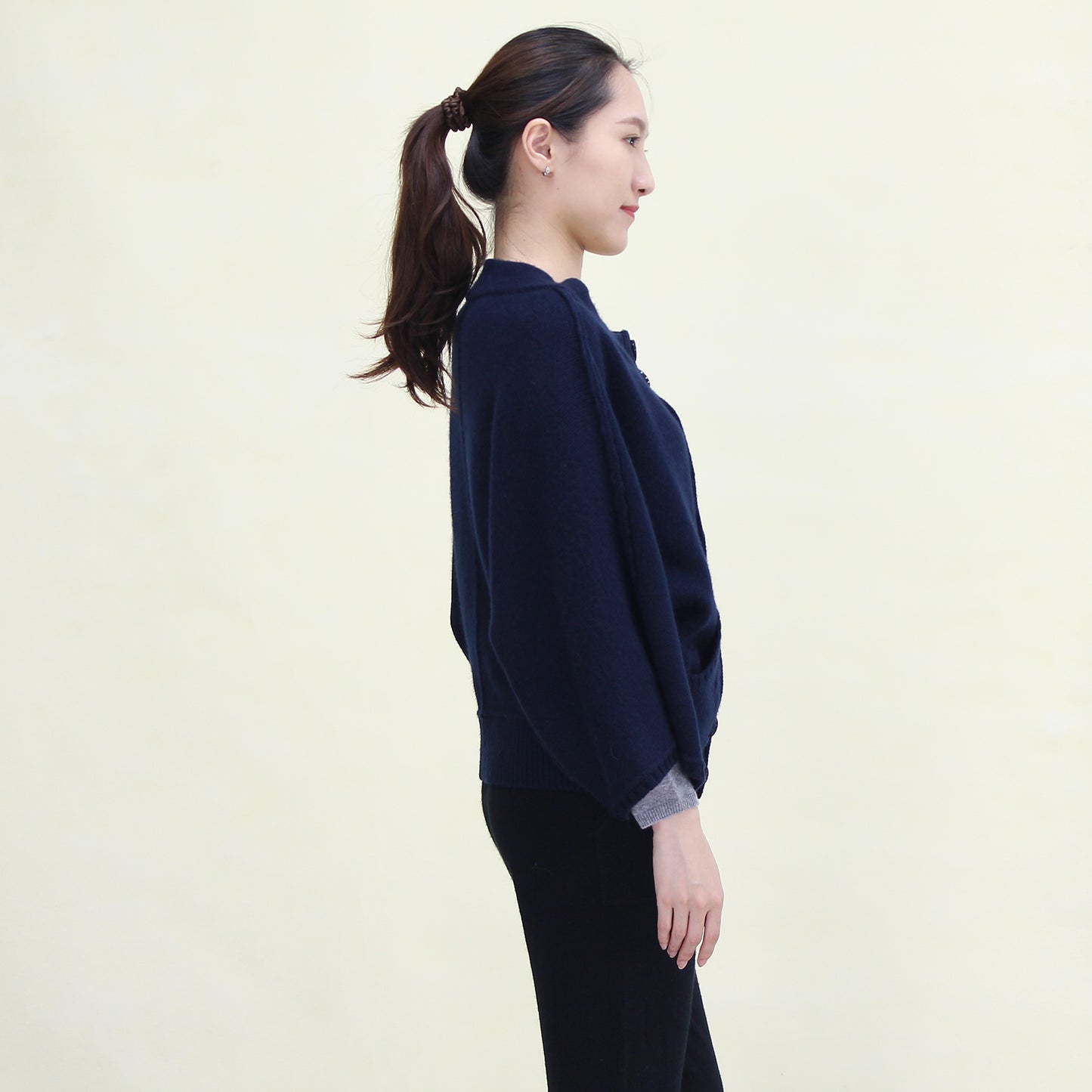 Women's cashmere cardigan
