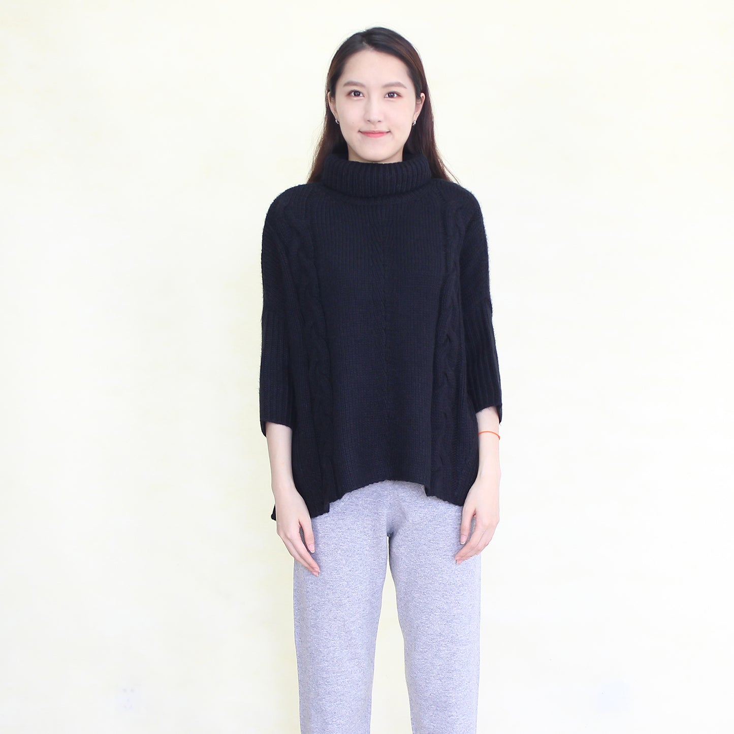 Women's cashmere pullover
