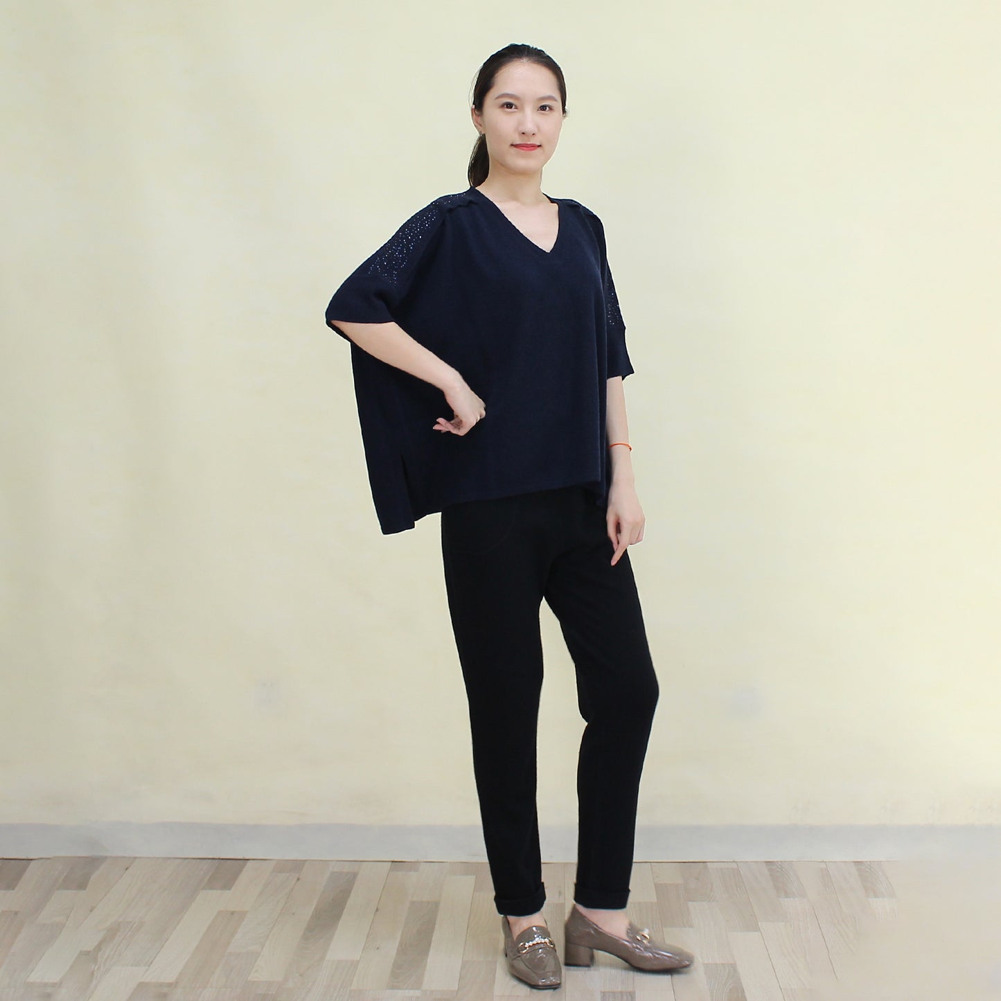 Women's cashmere cardigan