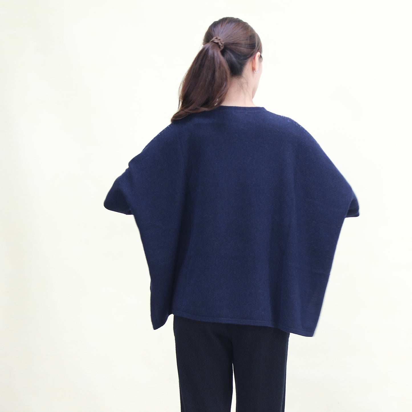 Women's cashmere cardigan