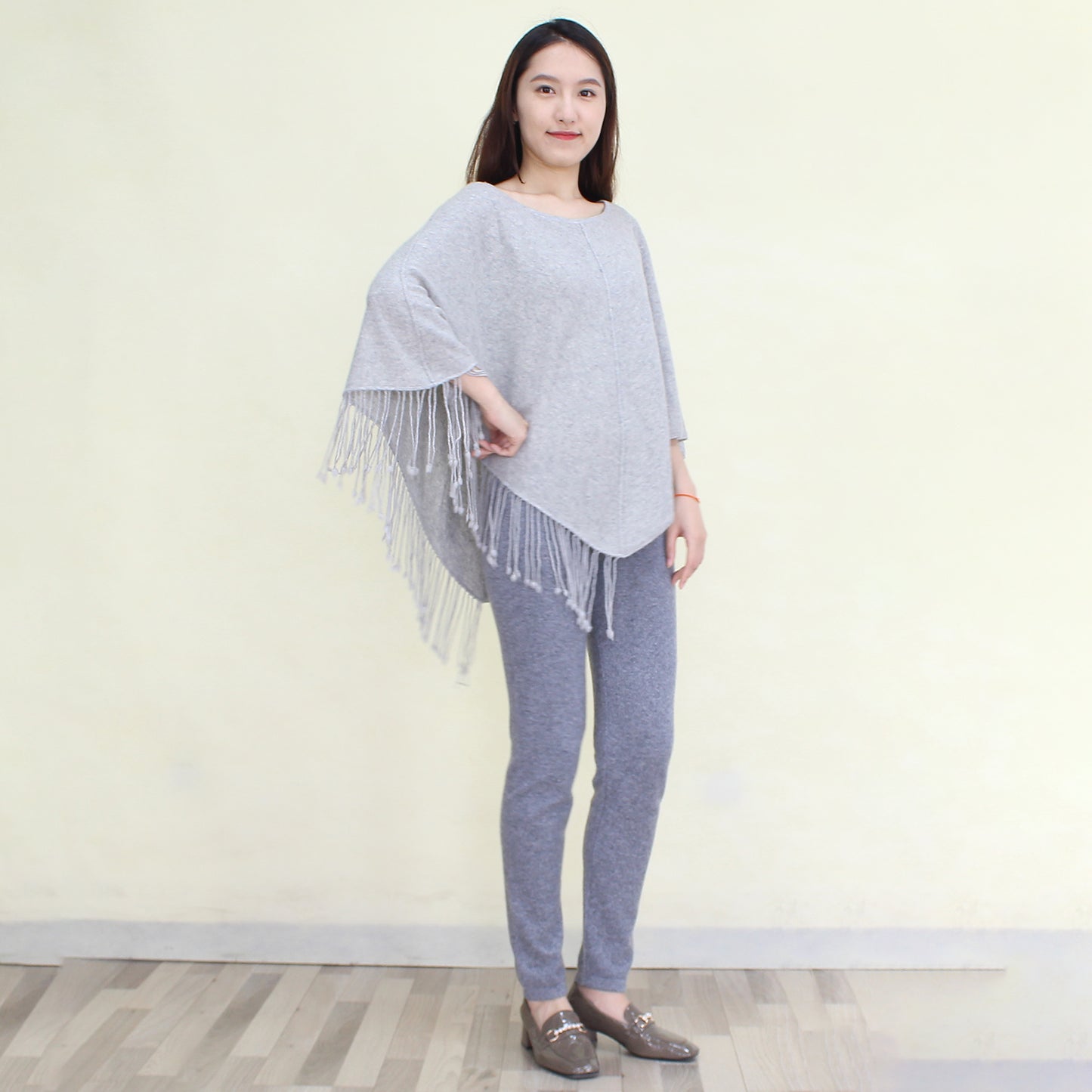 Women's cashmere shawl