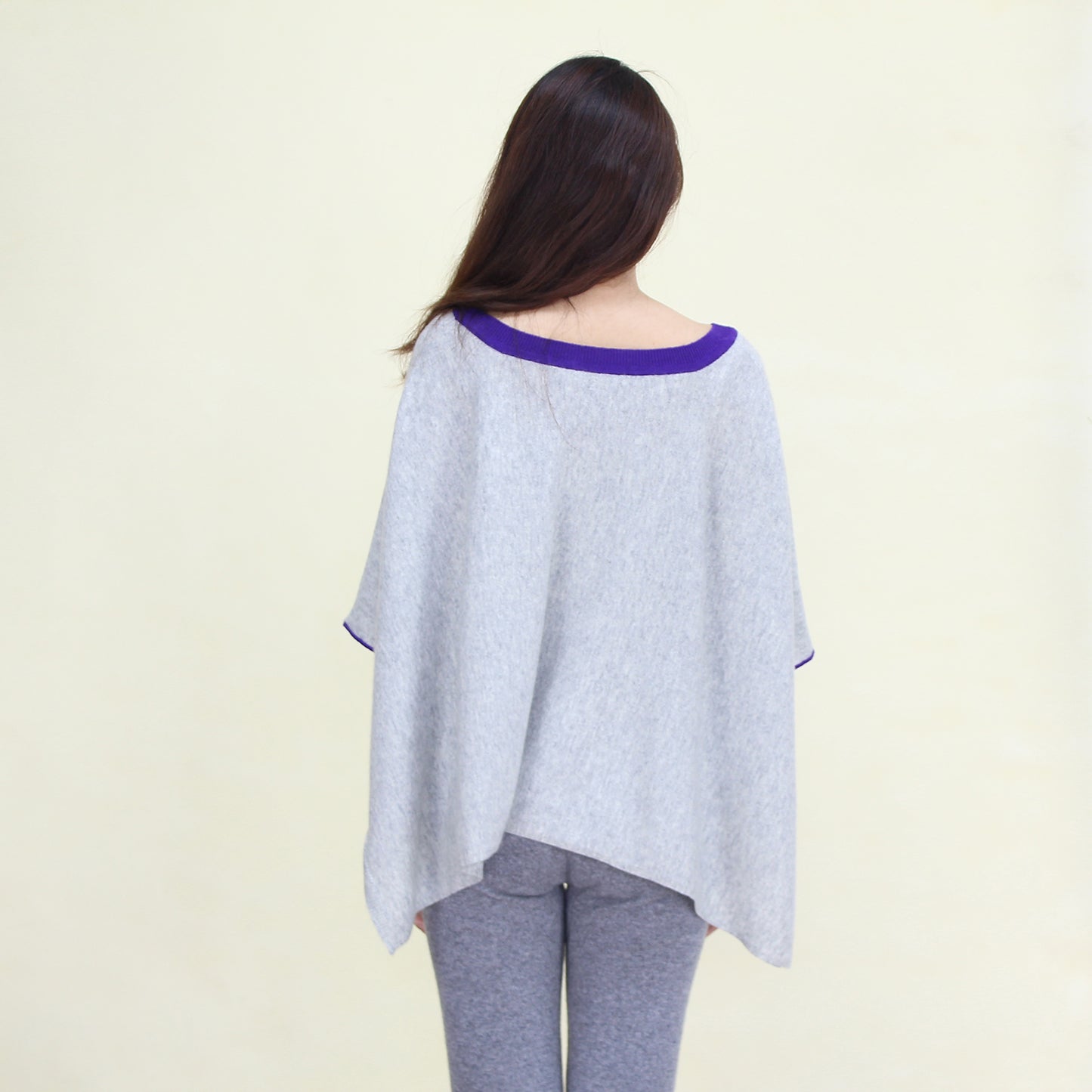 Women's cashmere pullover