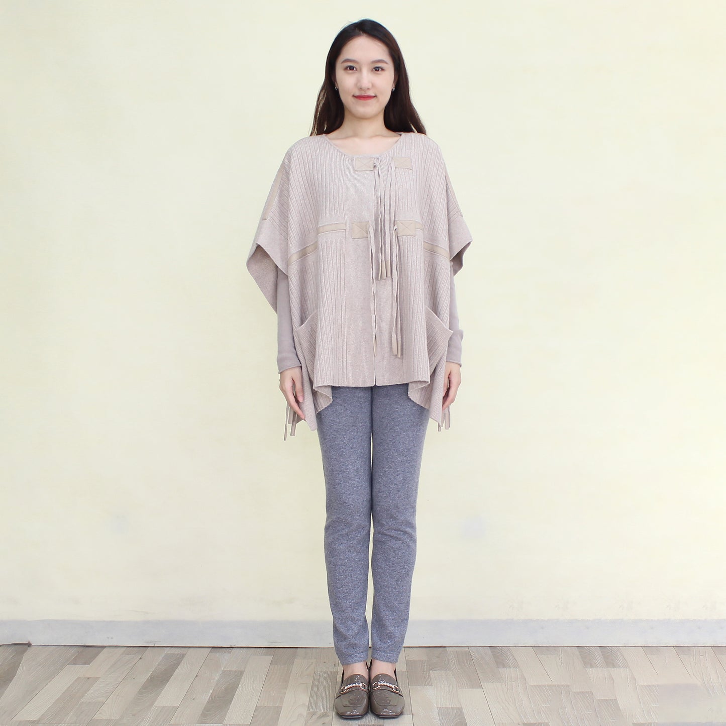 Women's cashmere pants