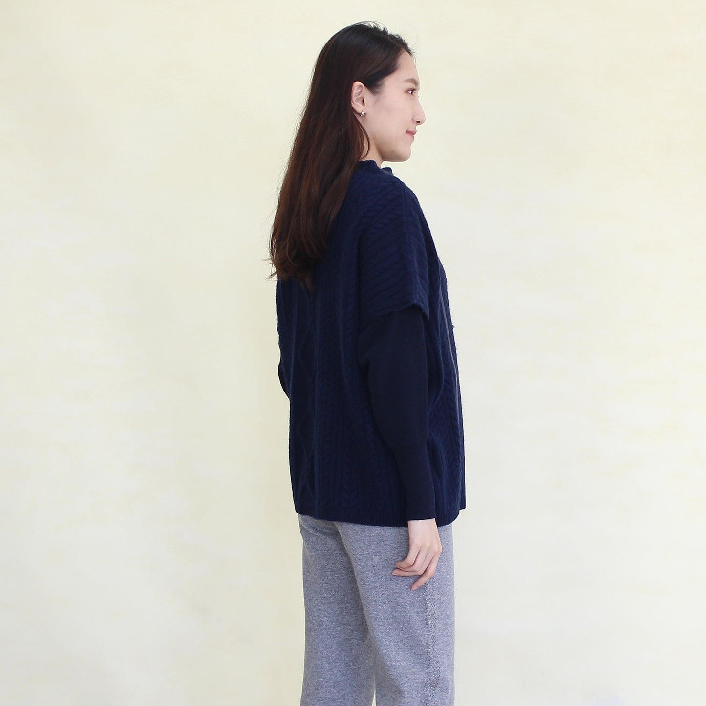 Women's cashmere pullover with mink