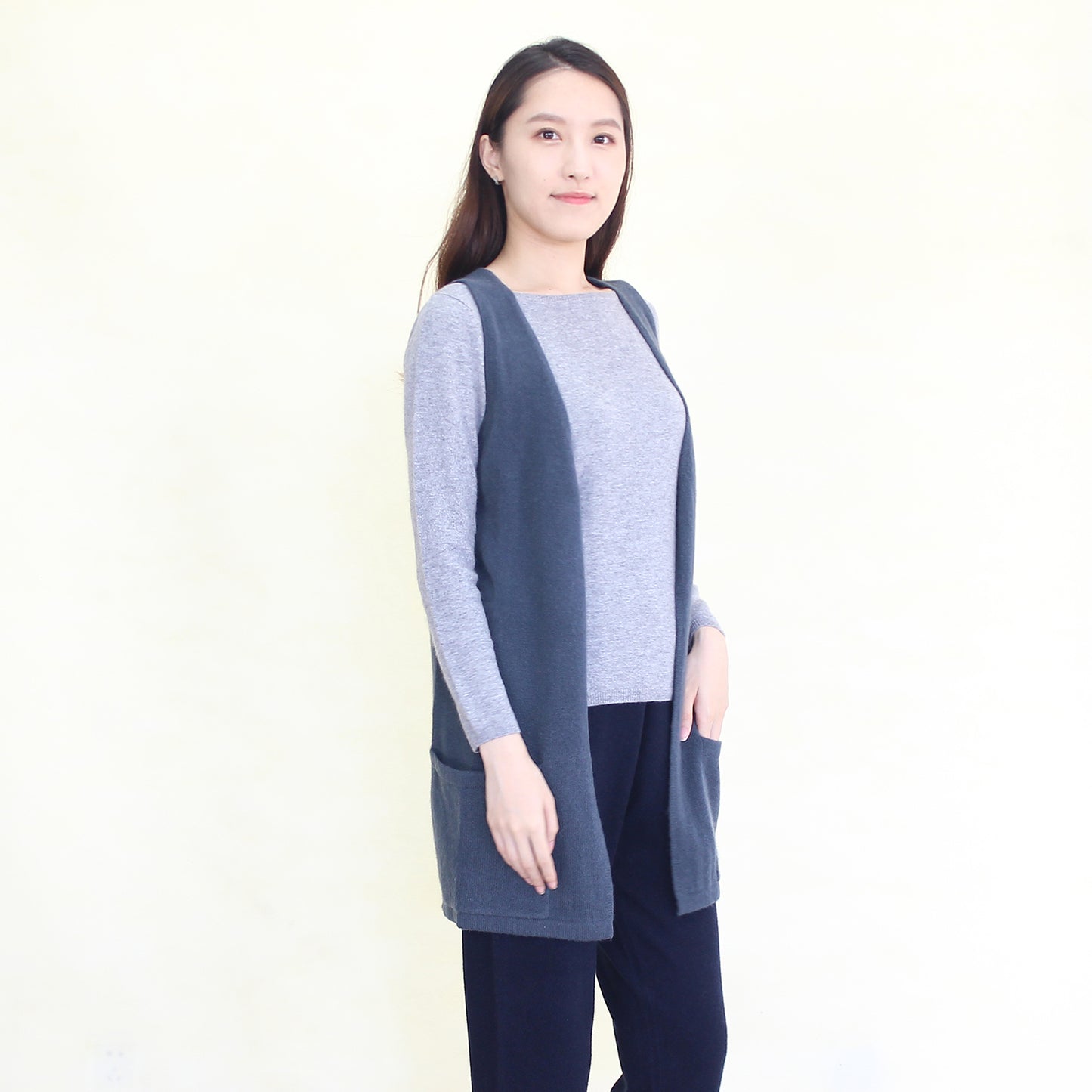 Women's Cashmere vest