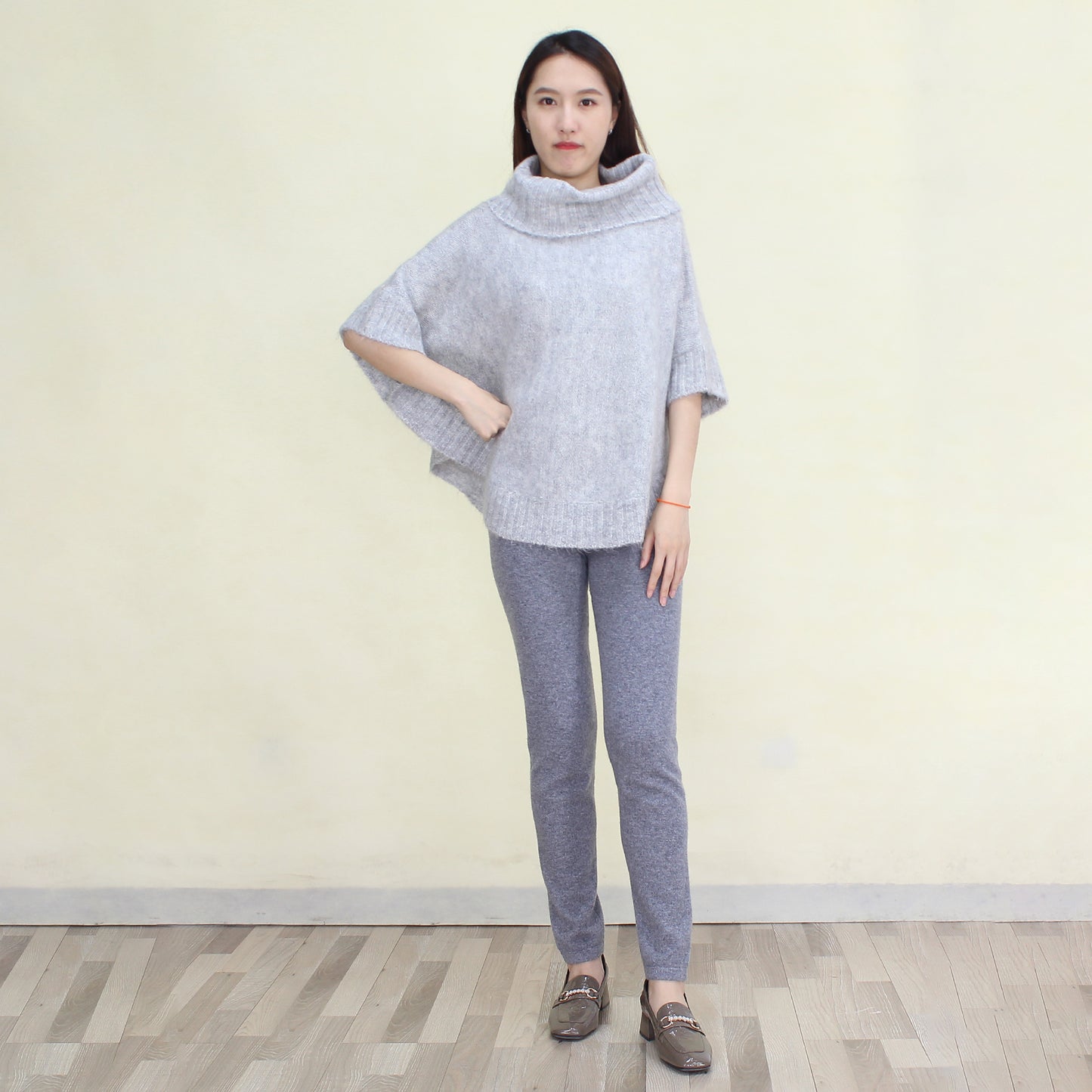 Women's cashmere shawl