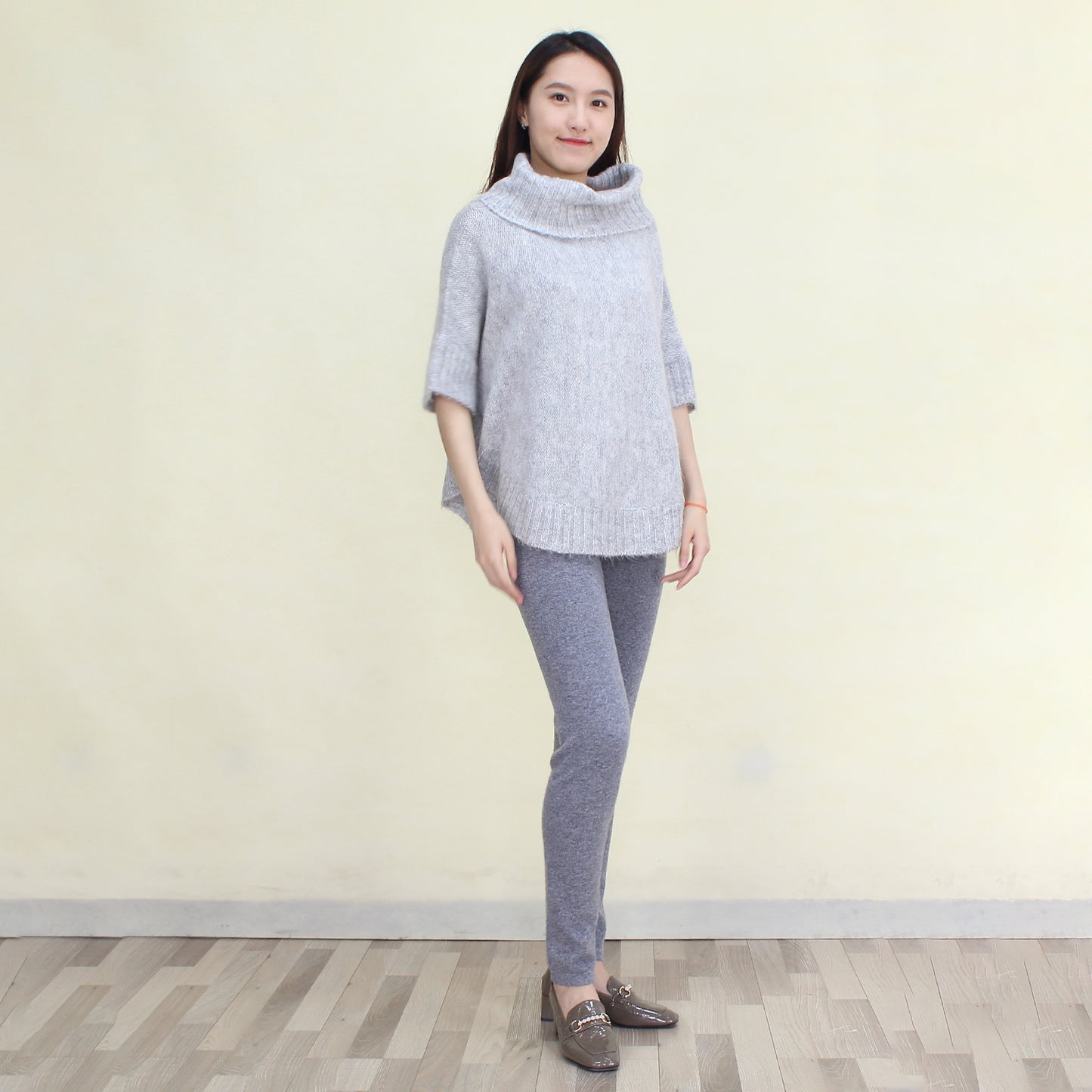 Women's cashmere shawl