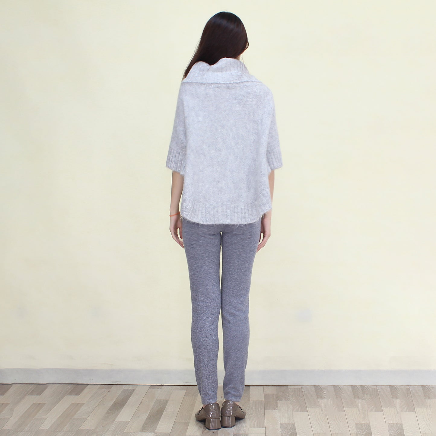 Women's cashmere shawl