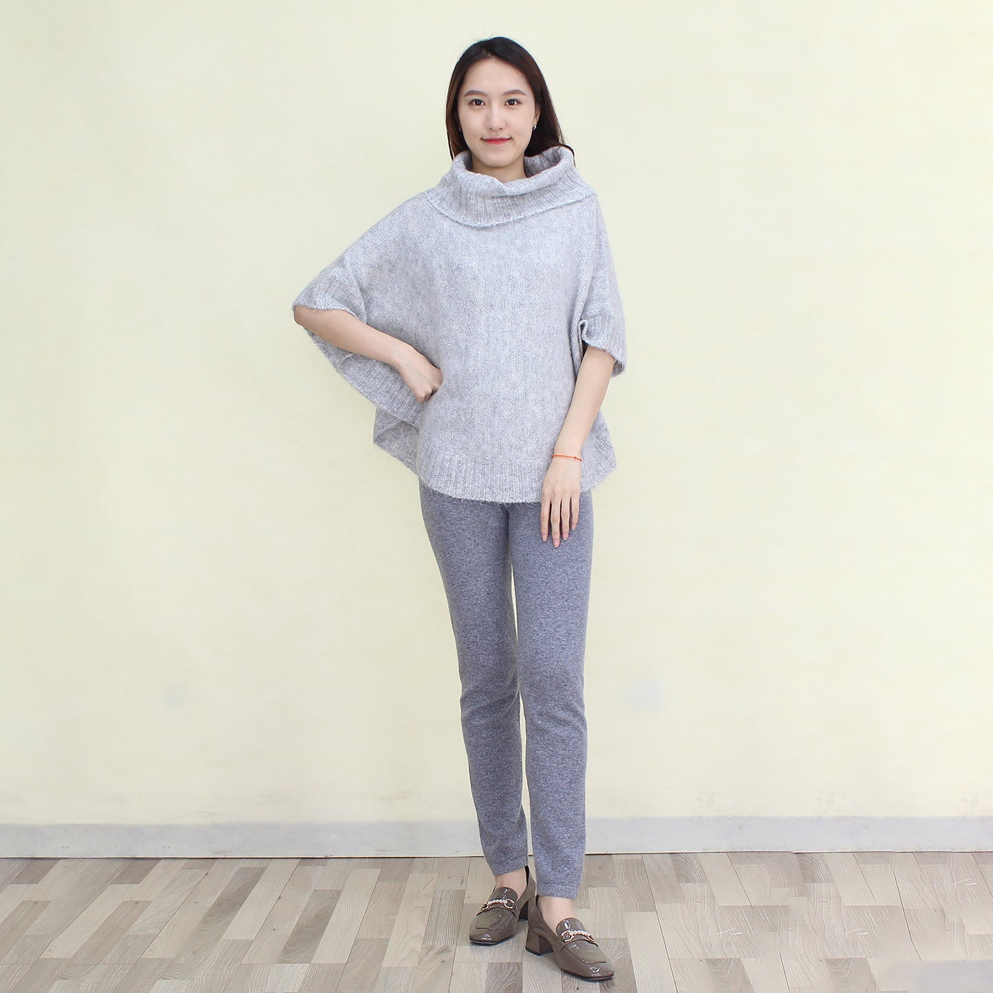 Women's cashmere shawl