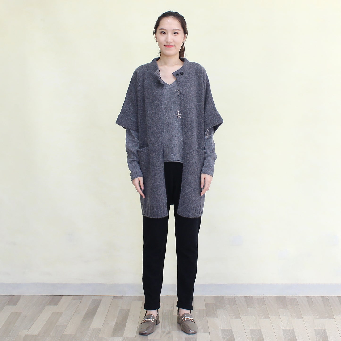 Women's cashmere pants