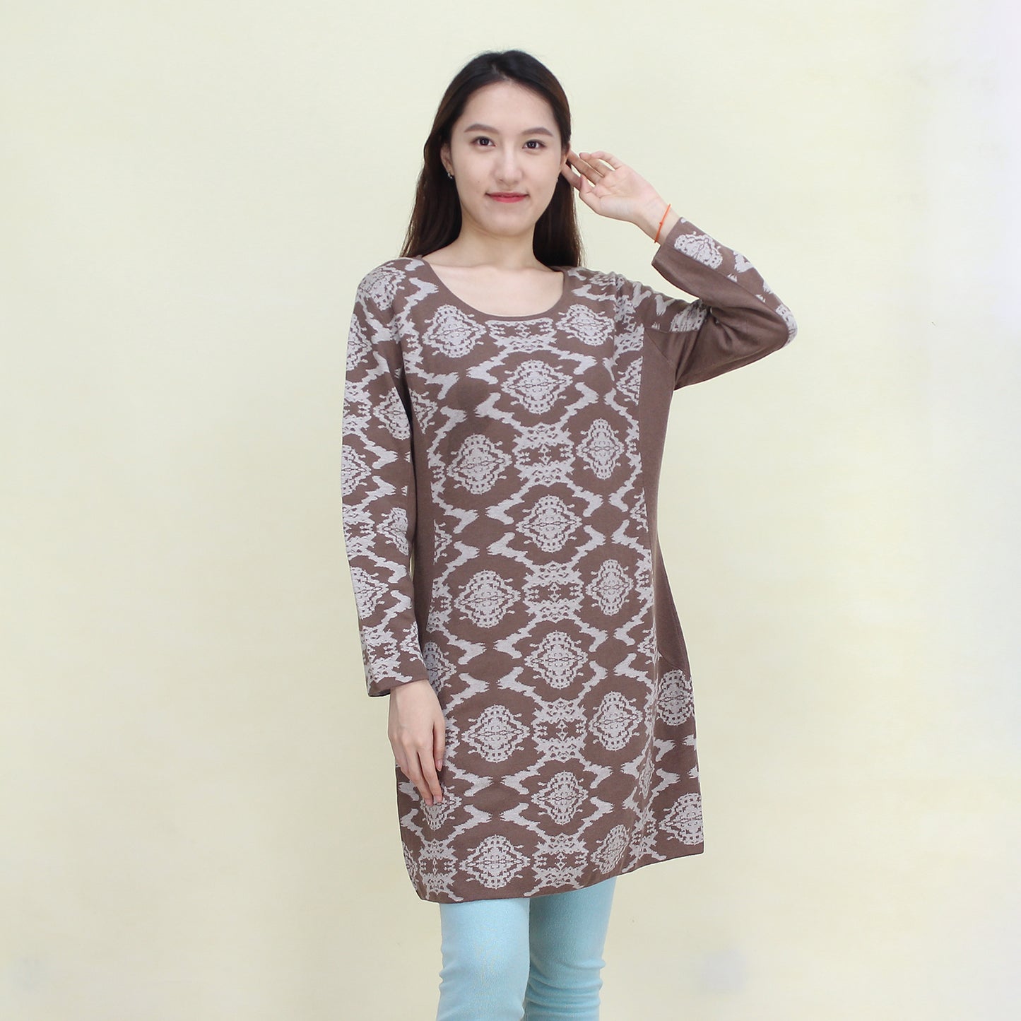 Women's cashmere pullover