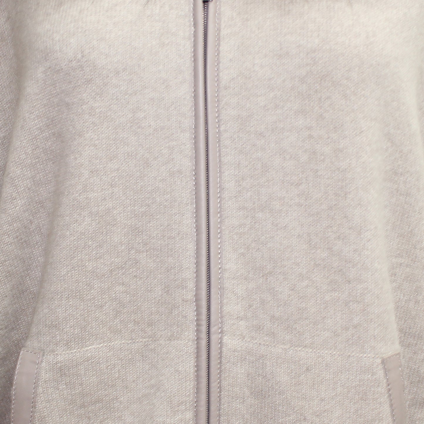 Women's cashmere coat with fox collar