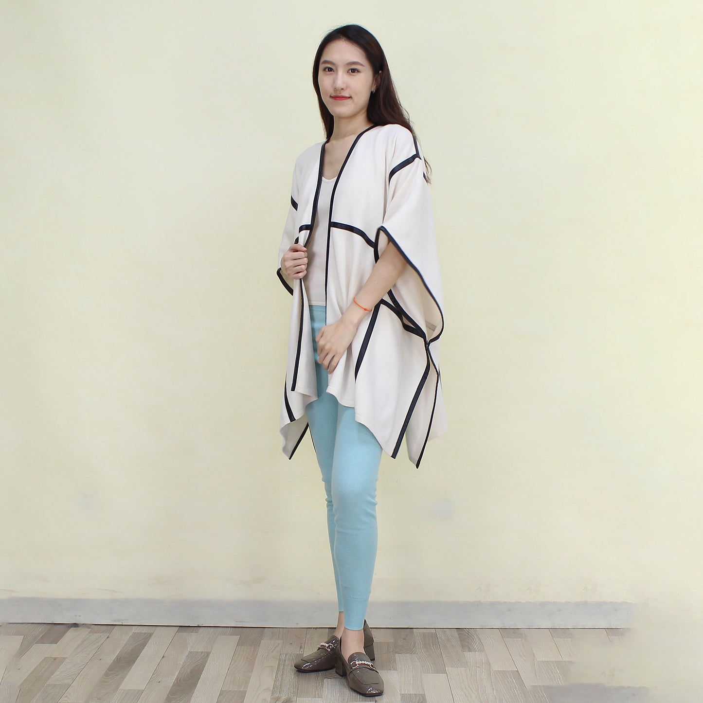 Women's cashmere shawl