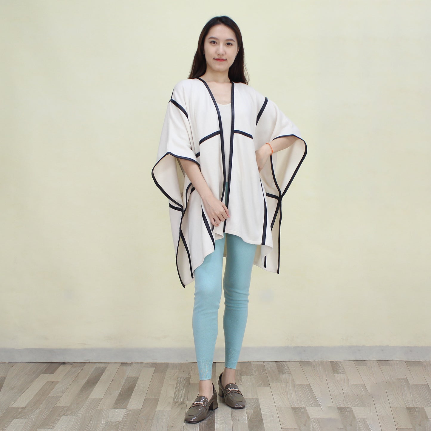 Women's cashmere shawl