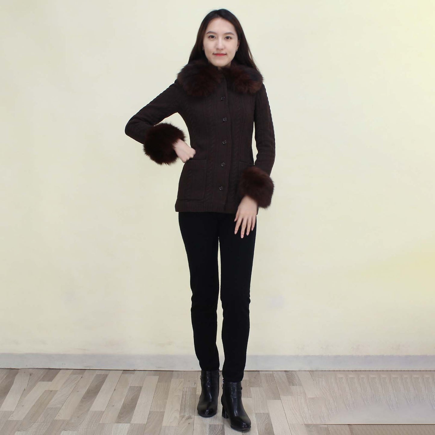 Women's cashmere cardigan
